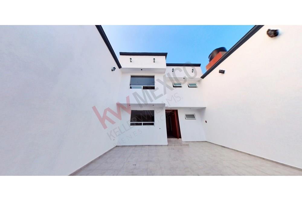 Casa nueva en venta Capultitlán Toluca en 3,300,000