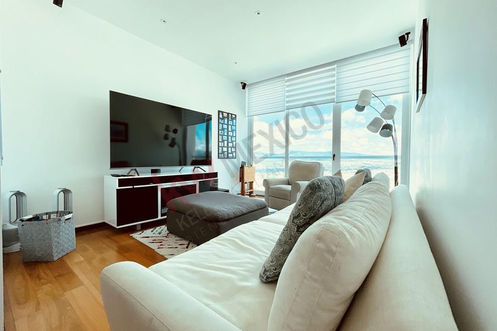 PENTHOUSE EN VENTA O RENTA, JURIQUILLA TOWERS, QUERÉTARO!