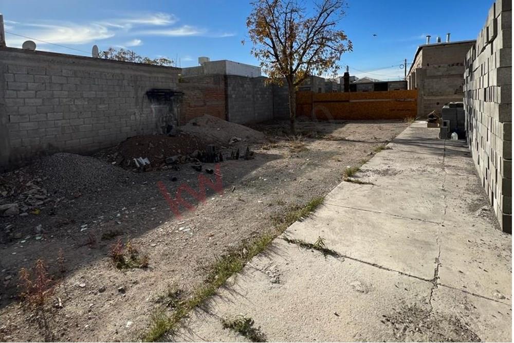 Terreno  en Venta de  246.42 m2 Ciudad Satelite
