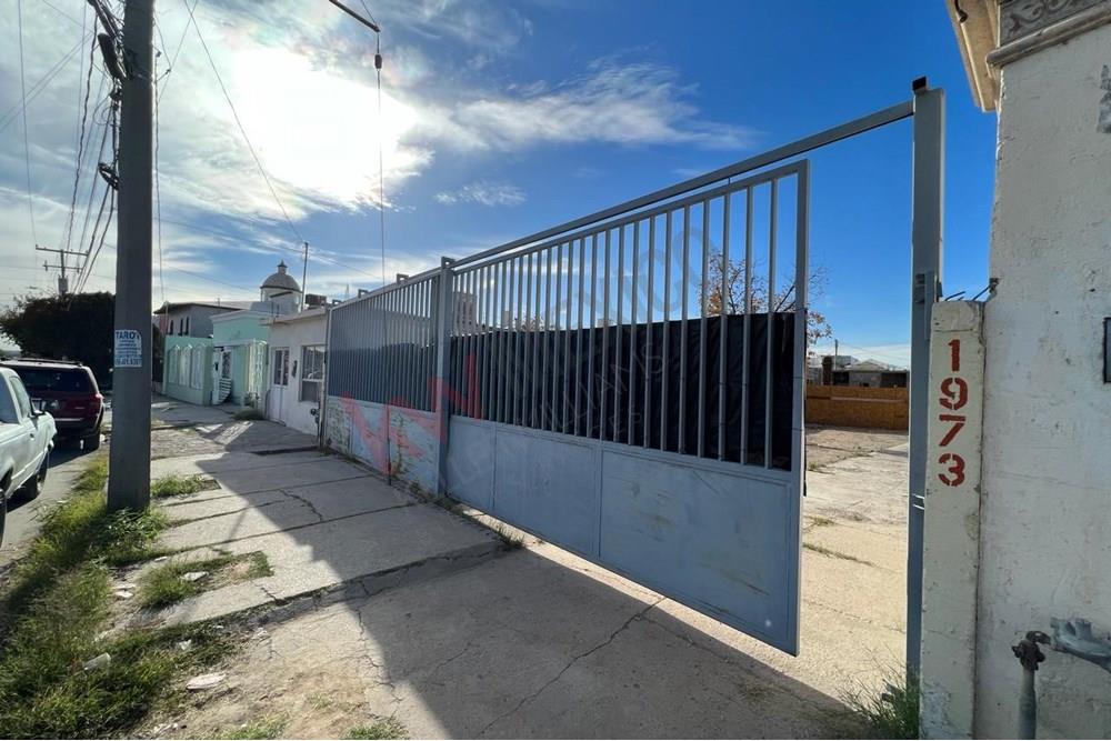 Terreno  en Venta de  246.42 m2 Ciudad Satelite