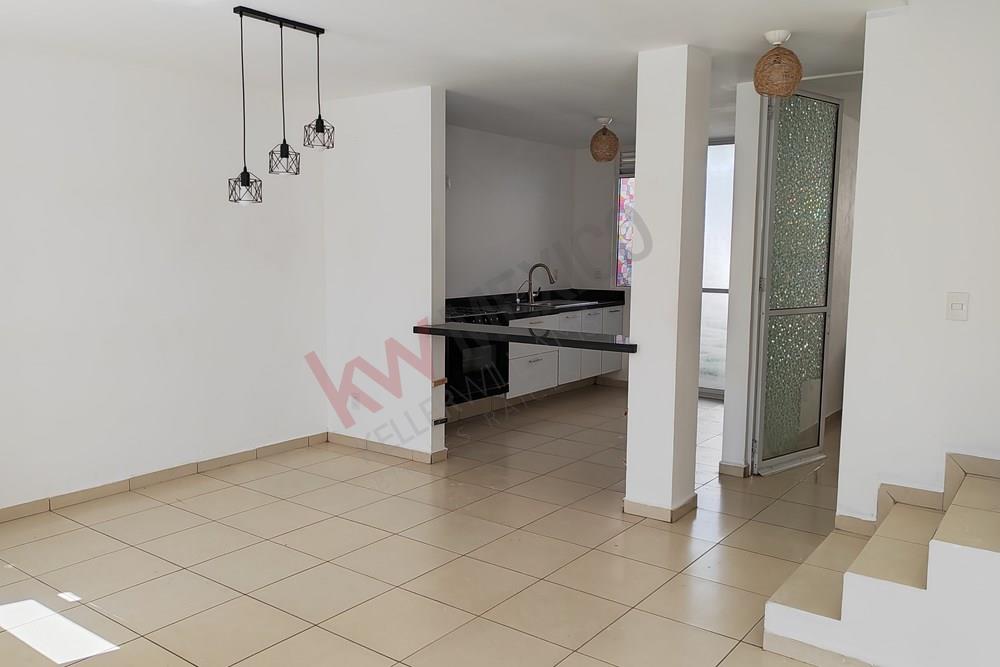 Casa en Renta en Vizcaya I, Fraccionamiento EL Mirador, El Marques, Querétaro