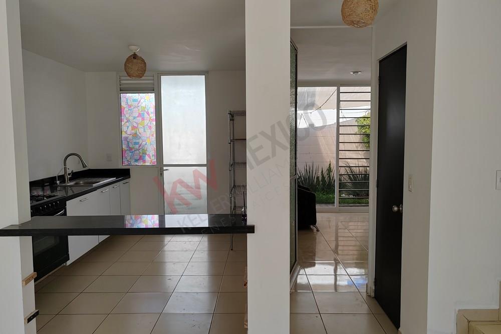Casa en Renta en Vizcaya I, Fraccionamiento EL Mirador, El Marques, Querétaro