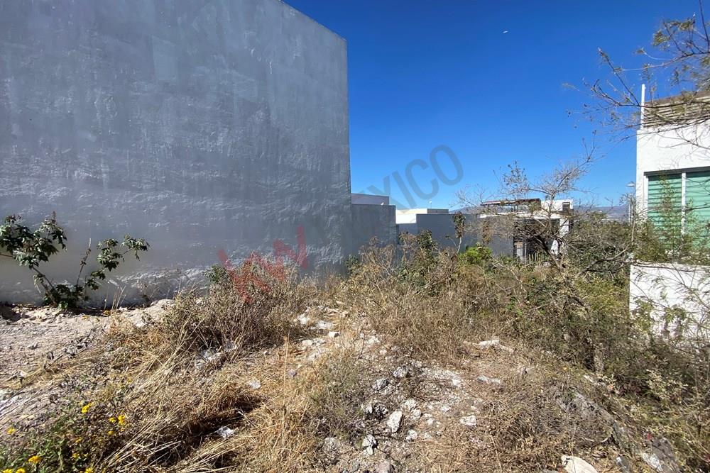 TERRENO DE 148M2 EN VENTA!! ZIBATÁ!! IDEAL PARA CONSTRUCTORES!!