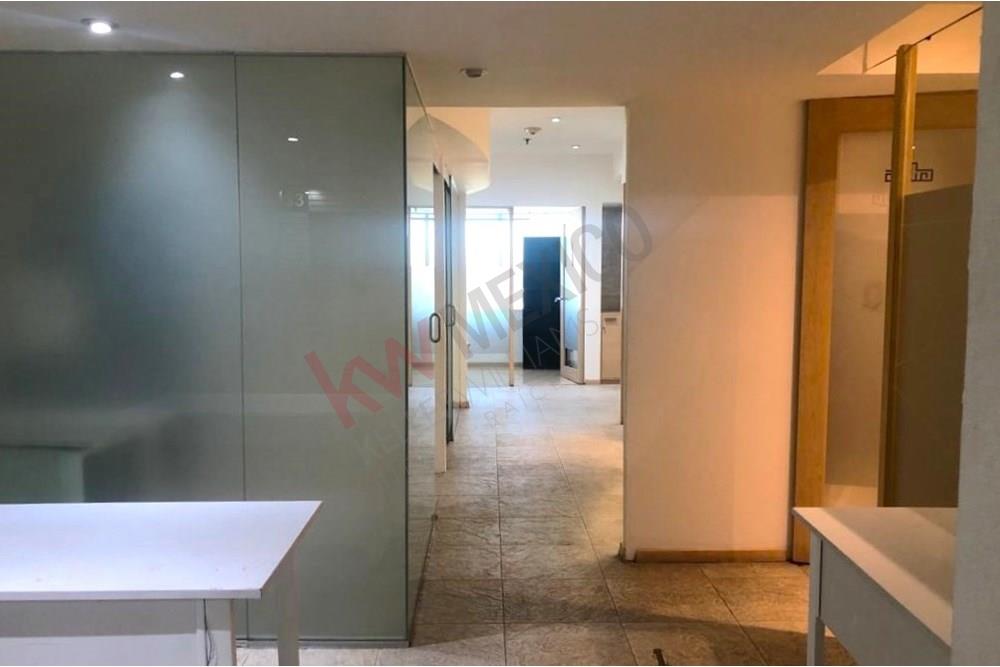 En Venta Excelente oficina en WTC, Nápoles Benito Juárez.