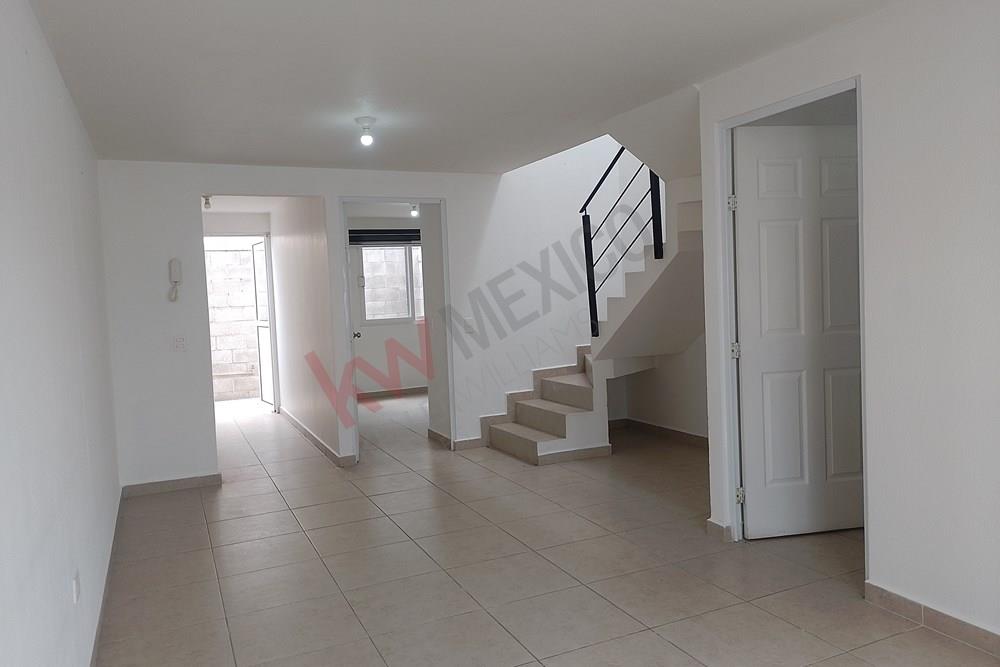 Casa en venta en Tres cantos residencial junto a sonterra con recamara en planta baja