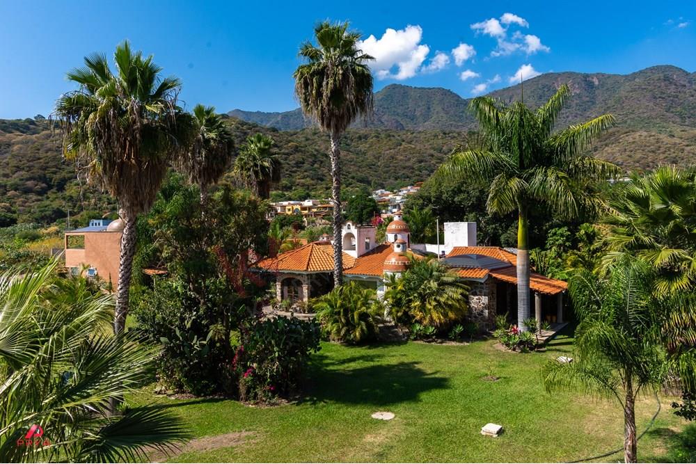 Hermosa Villa en venta en Ajijic, Jalisco.