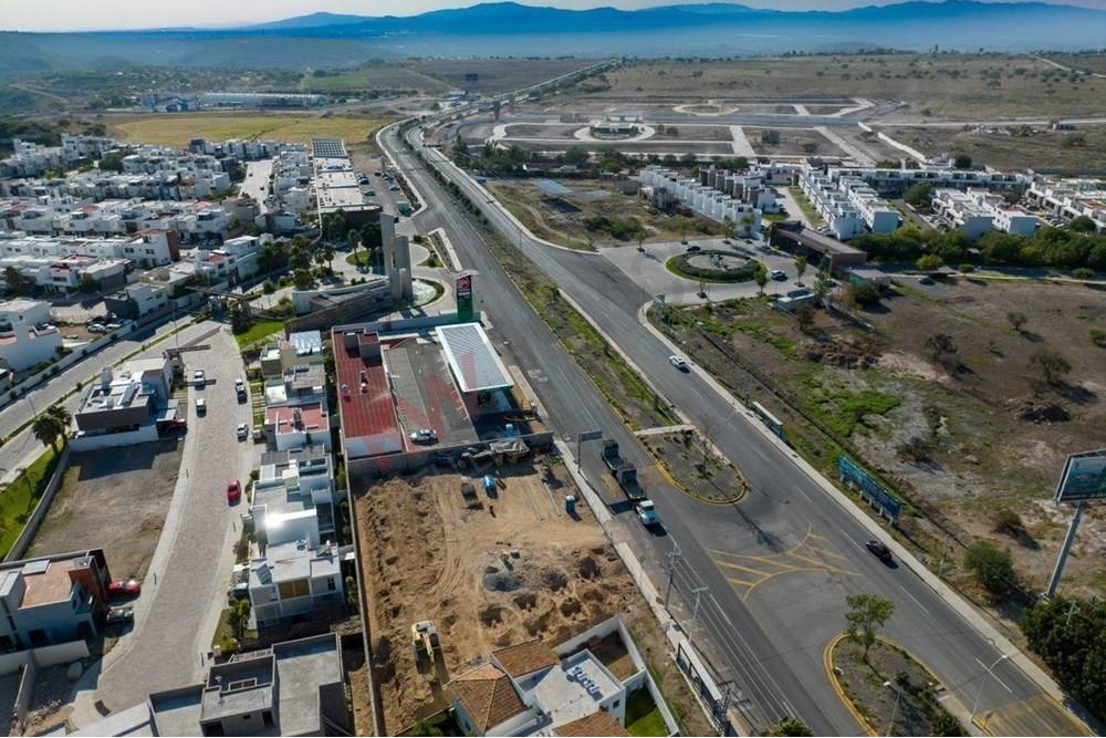 Invierte en Local comercial  en Corregidora,Qro. Proximamente muy cercano a COSTCO