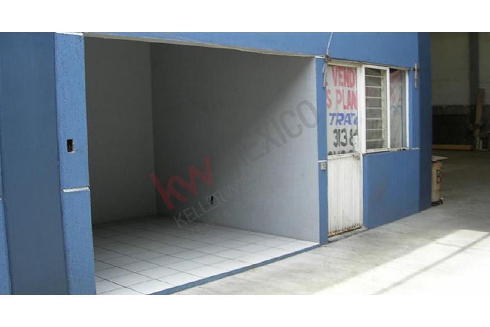 Edificio Comercial en Venta en Morelia, Michoacan.