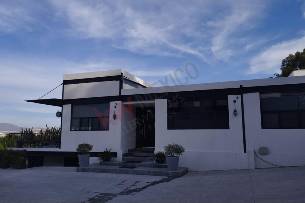 Experimenta el lujo sin igual y la exclusividad de Balvanera Golf &amp; Polo Country Club, una joya en el corazón de Querétaro. - Residencia en Renta