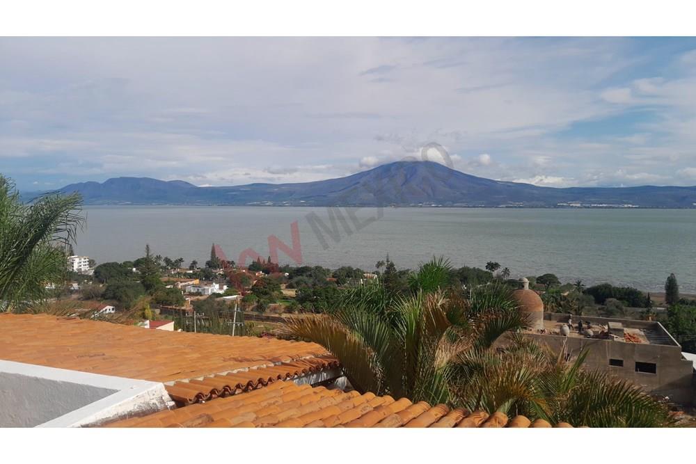 Renta de casa amueblada en San Juan Cosalá Jalisco.