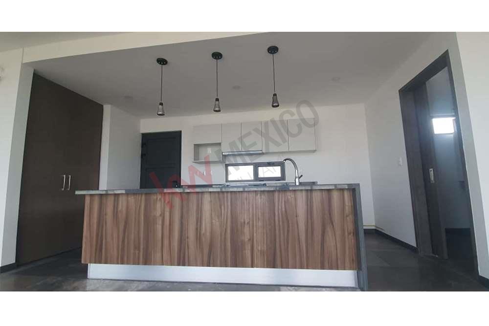 DEPARTAMENTO EN VENTA EN QUERETARO TIPO PH EXCLUSIVO EDIFICIO CON 2 HABITACIONES CON INCREIBLE PROMOCIÓN