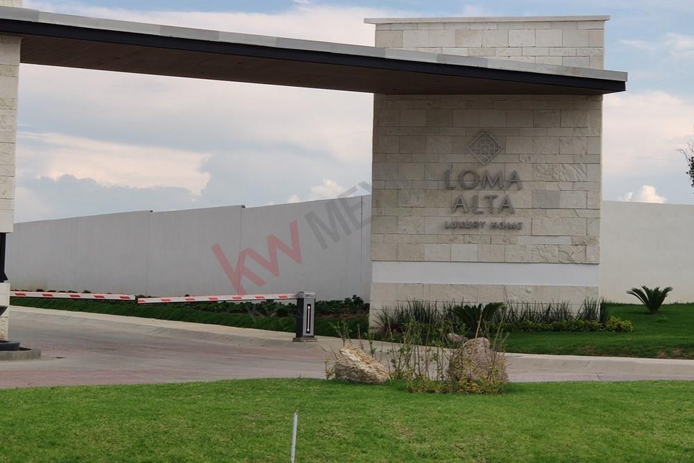 Compra tu lote en LOMA ALTA ya mismo, oportunidad de inversion.
