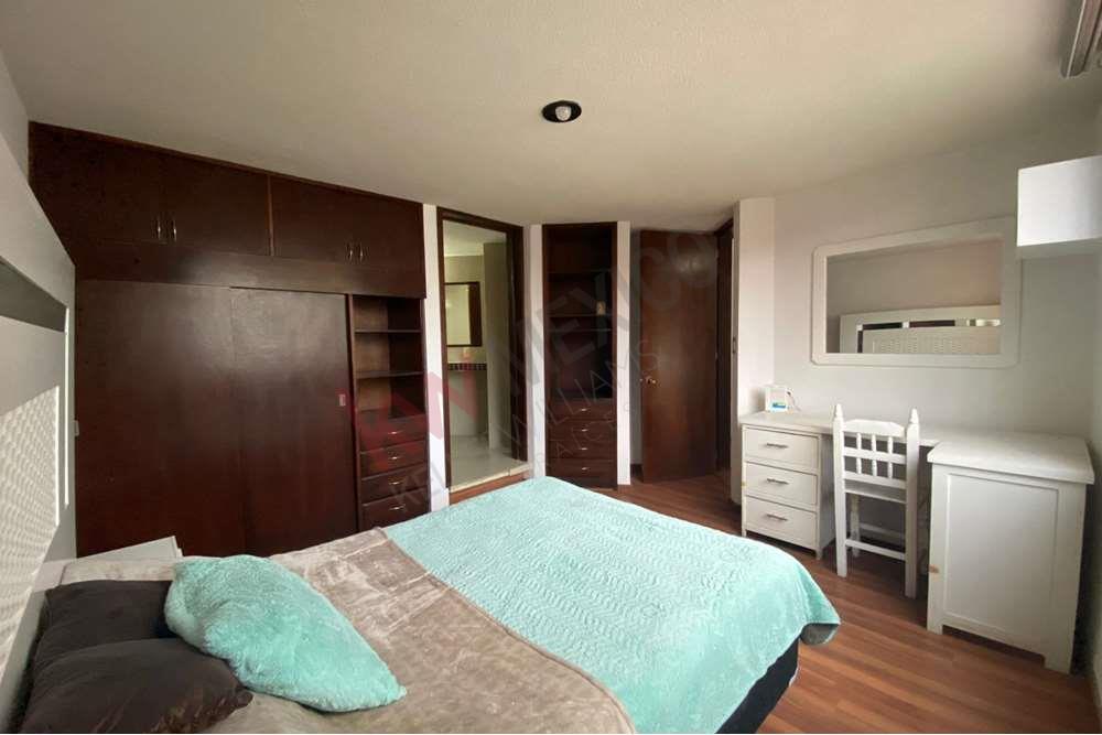 Casa AMUEBLADA a una cuadra de UDLAP de 3 recamaras en privada de 9 casas con acceso rápido a periférico