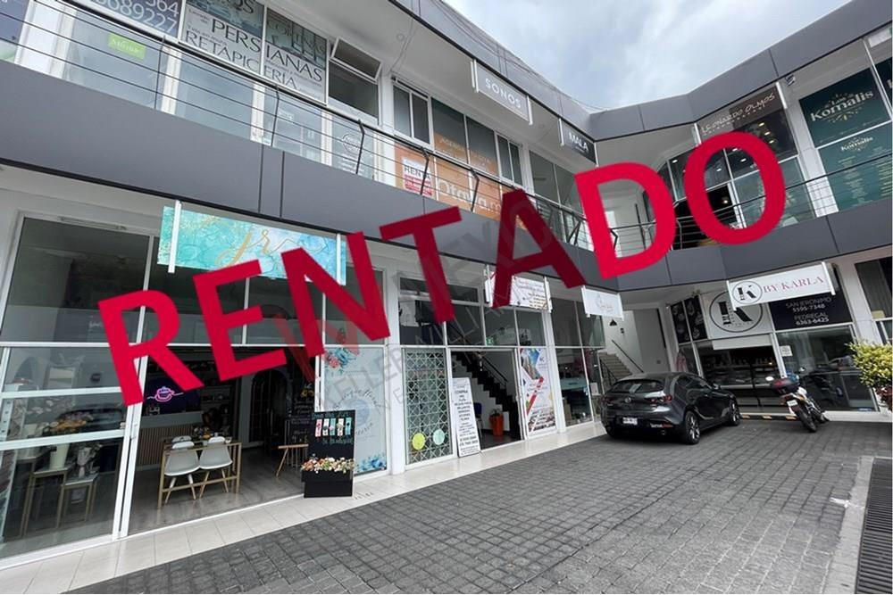 LOCAL EN RENTA EN PLAZA PALMAS EN SAN JERÓNIMO LÍDICE