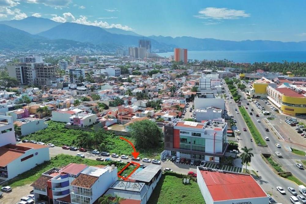 Terreno en Venta en Fluvial Vallarta cerca de la playa