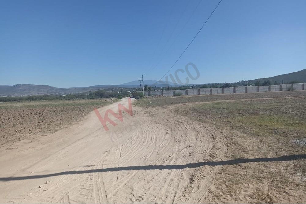 2 Hectáreas totalmente planas para uso de suelo industrial