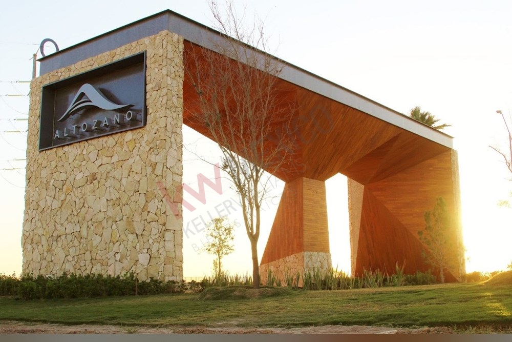 🏡 ¡VENTA DE TERRENO EN ALTOZANO, EL NUEVO JUÁREZ! 🚧✨