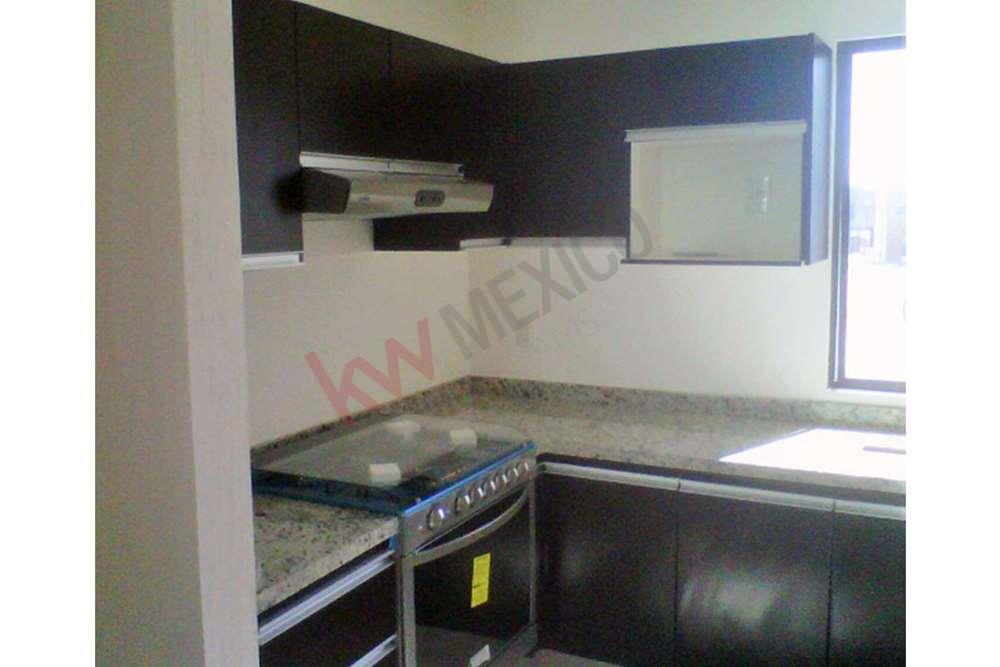 CASA EN VENTA EN CONDOMINIO EN LA VISTA RESIDENCIAL, QUERÉTARO, QRO.