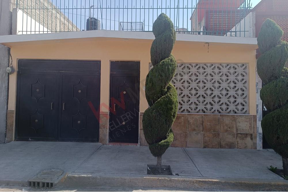 Casa en Venta 'Jardines de Morelos'