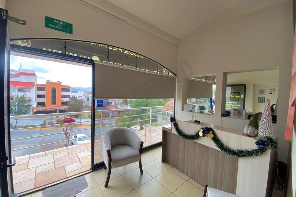 LOCAL EN VENTA/PARA INVERSIÓN/ PLANTA ALTA DE PLAZA COMERCIAL MILENIUM/MILENIO III/QUERÉTARO.