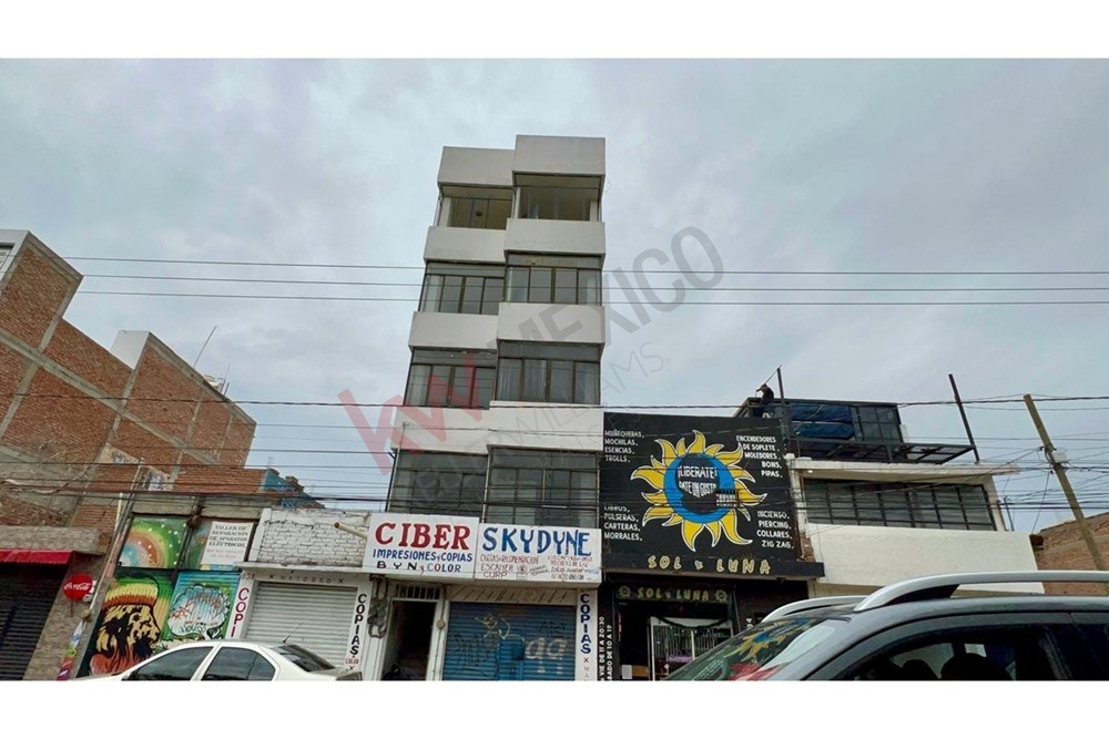 EDIFICIO EN VENTA EN ZONA CÉNTRICA DE LEÓN - 384.9 m2 de construcción