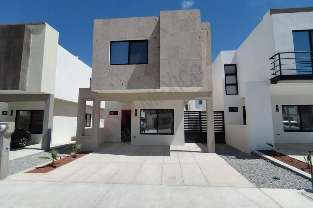 Renta y estrena  casa semi equipada  en  Vienna Residencial