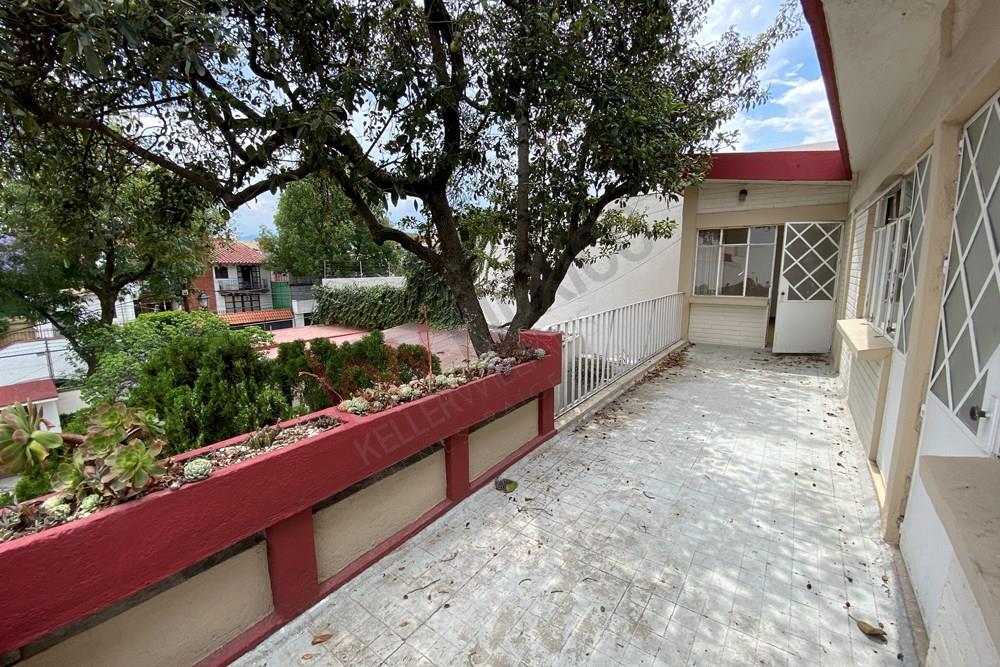 Casa en venta con Jardín en Las Águilas, Álvaro Obregón, CDMX
