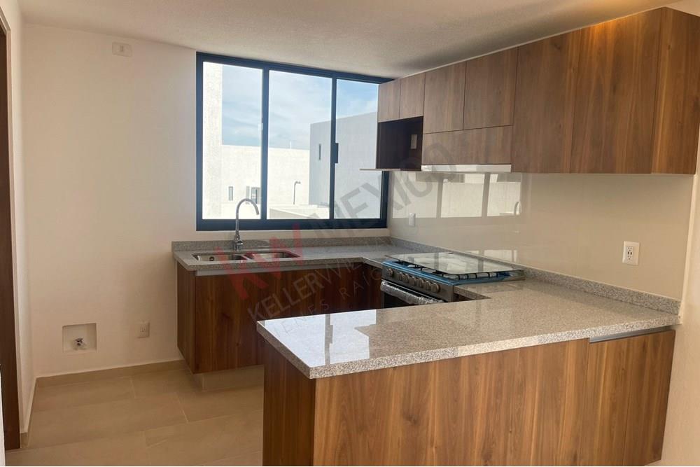 Renta casa nueva en Pv. Nazca, Zibatá, El Marqués, Querétaro