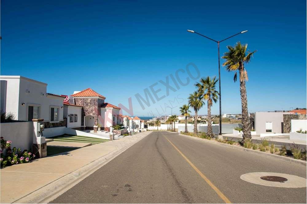 Inmejorables vistas de estas casas en venta en Playas de Rosarito en el  hermosísimo fraccionamiento 