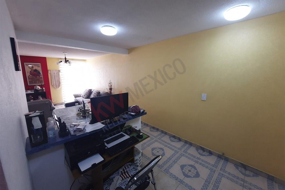 En Venta Iluminado Departamento en Aquiles Serdán, EXCELENTE PRECIO!!