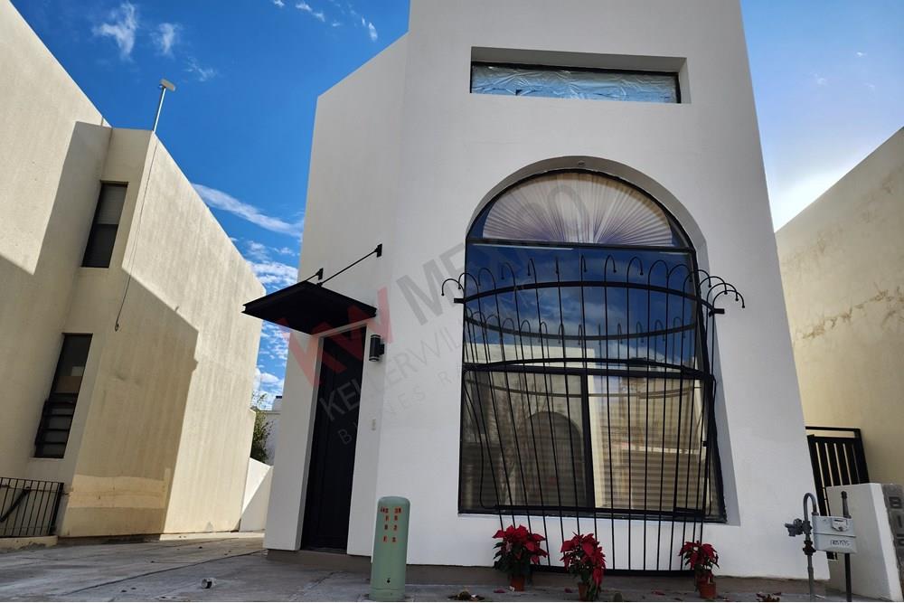 SE RENTA CASA AMUEBLADA FRACC. LA GRAN MANZANA EN CIUDAD JUÁREZ CHIHUAHUA