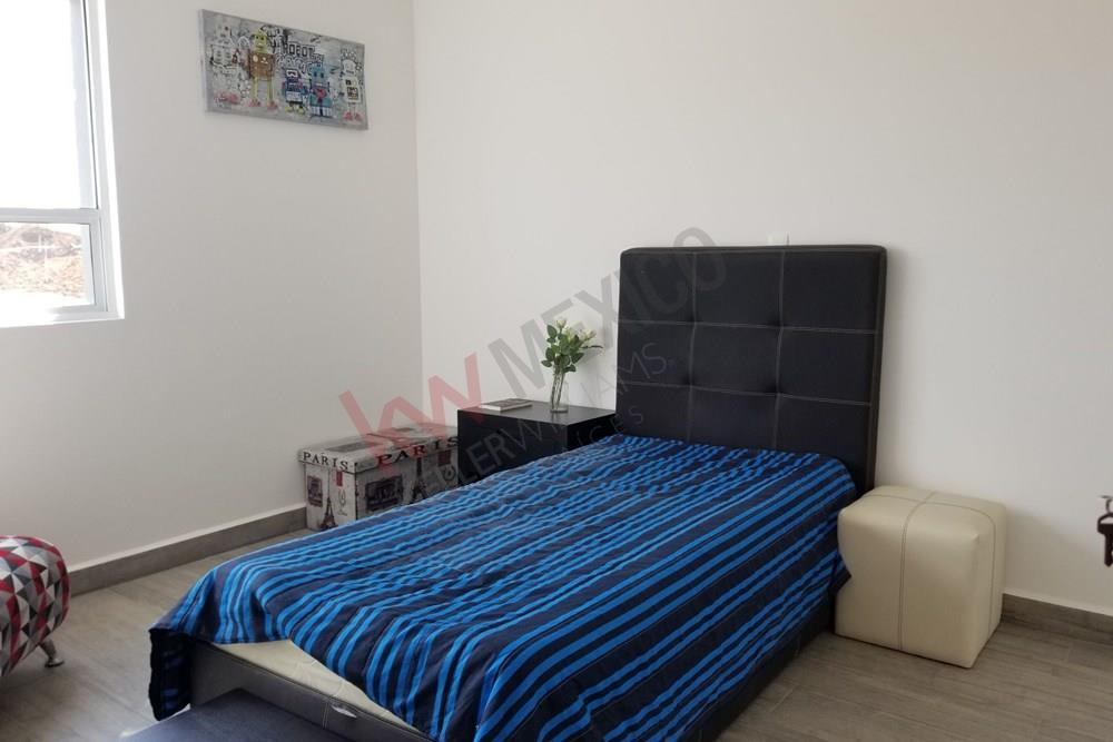 Estrene departamento en Lerma Edo. Méx. a 25 min de Santa Fe y 1 km del Tren interurbano Lerma. 97 m2 3 rec.