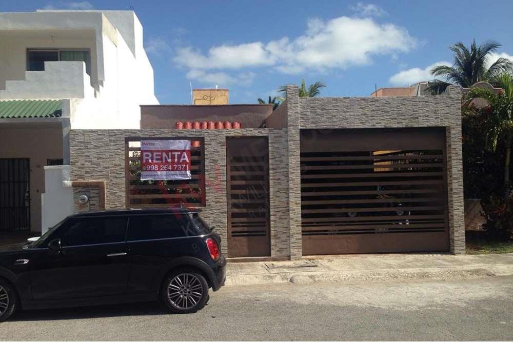 Casa en renta, Res. Las Américas Cancún centro, 3 recámaras el mejor lugar para vivir cerca de la Playa en Quintana Roo