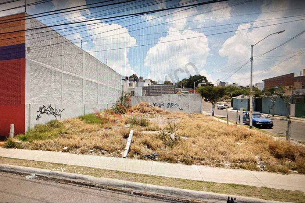 RENTA-TERRENO COMERCIAL- COLINAS DEL SUR (VENCEREMOS)