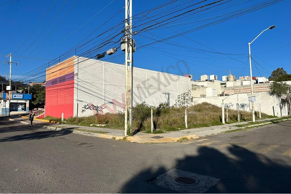 RENTA-TERRENO COMERCIAL- COLINAS DEL SUR (VENCEREMOS)