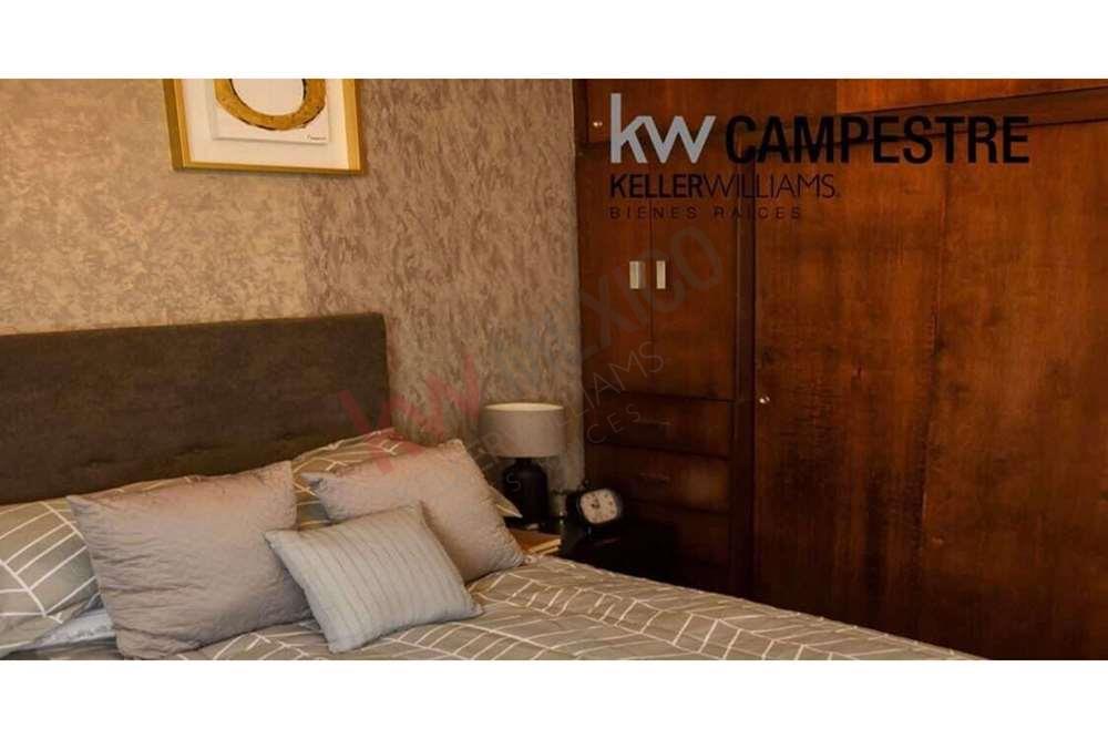 CASA NUEVA EN VENTA DE UN PISO- SOBRE BLVD. FUNDADORES