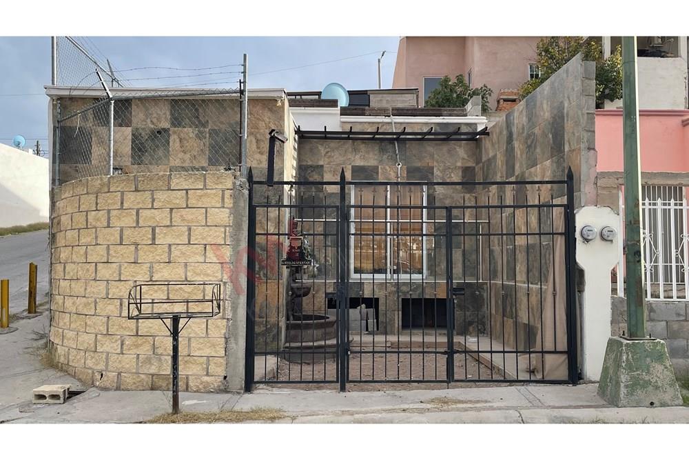 Bonita Casa en Renta, muy cercana a la UACH