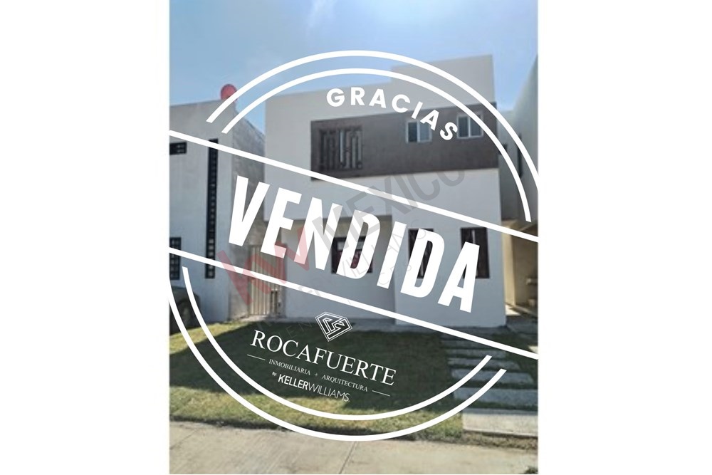 Descubre tu nuevo hogar en Bello Amanecer Residencial con esta increíble casa en venta frente a un hermoso parque.