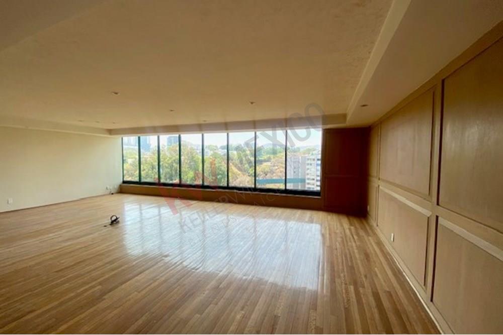 Departamento en Renta. Lomas Country Club. Interlomas