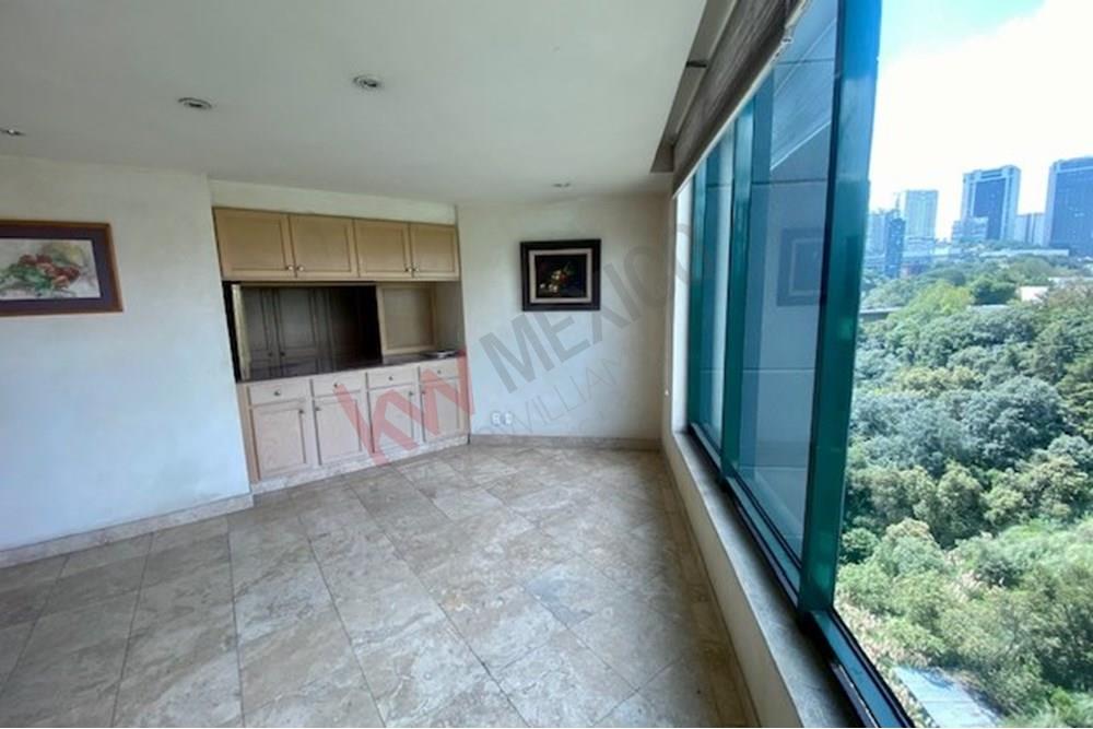 Departamento en Renta. Lomas Country Club. Interlomas