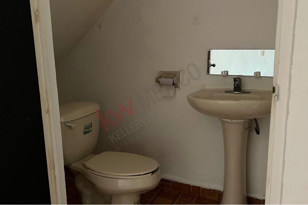 CASA EN VENTA EN ESCOBEDO NUEVO LEÓN, COLONIA QUINTO CENTENARIO