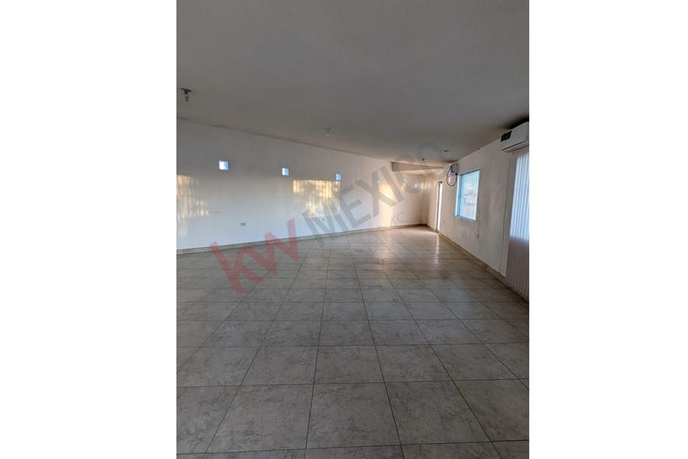 RENTA LOCAL COMERCIAL PLANTA ALTA