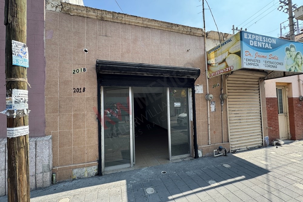 Local Comercial en Renta – Centro de Monterrey