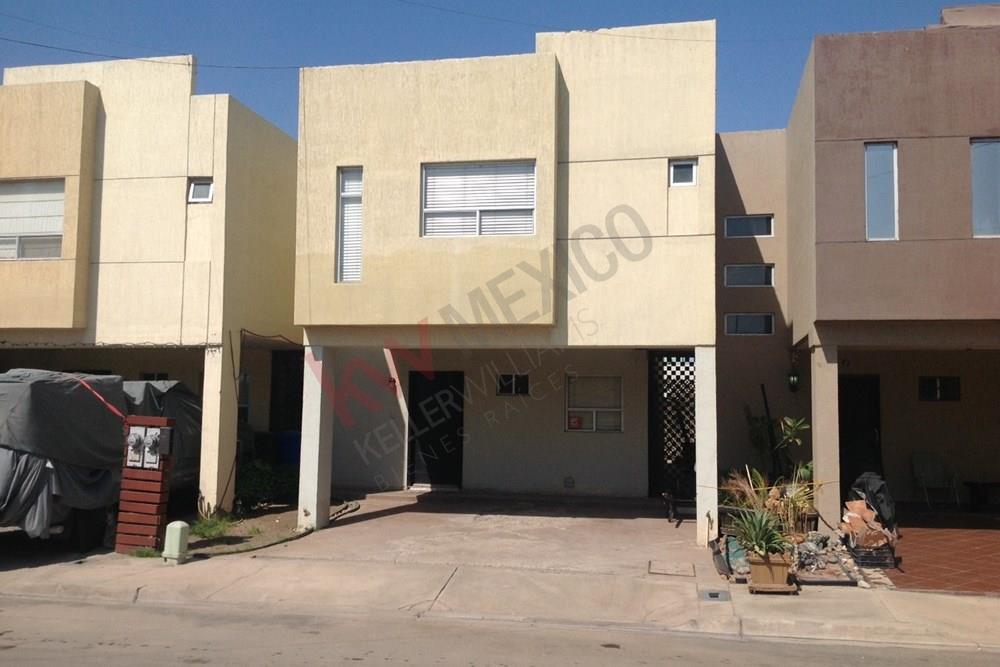 SE RENTA EXCELENTE CASA EN FRACCIONAMIENTO IBIZA RESIDENCIAL EN ...