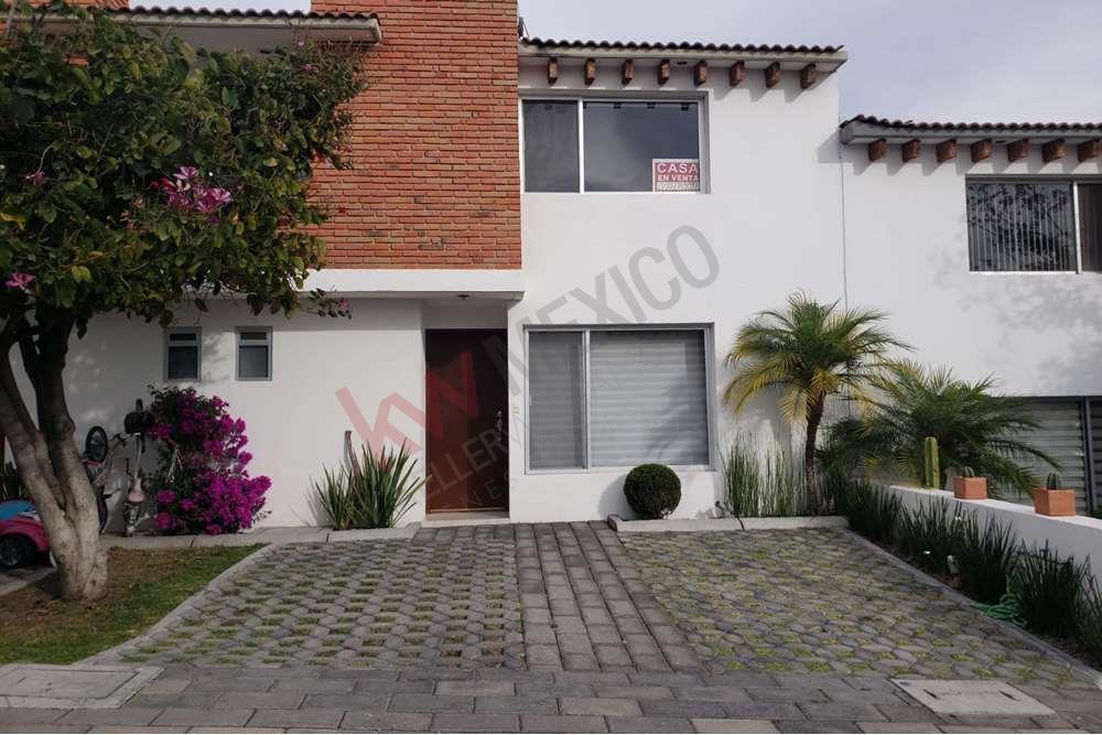 Casa en venta impecable en 