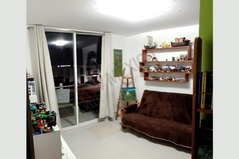 CASA EN VENTA EL REFUGIO QUERETARO CON CUARTO DE SERVICIO
