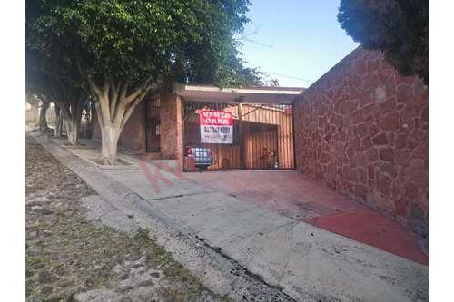 Casa en venta Arboledas