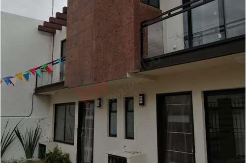 Casa en Venta cerca de la 14 sur y 16 de septiembre, Ciudad Universitaria,  6925 6 Sur Colonia Loma Linda Loma Linda Puebla Loma Linda - Tu Casa Mi Casa