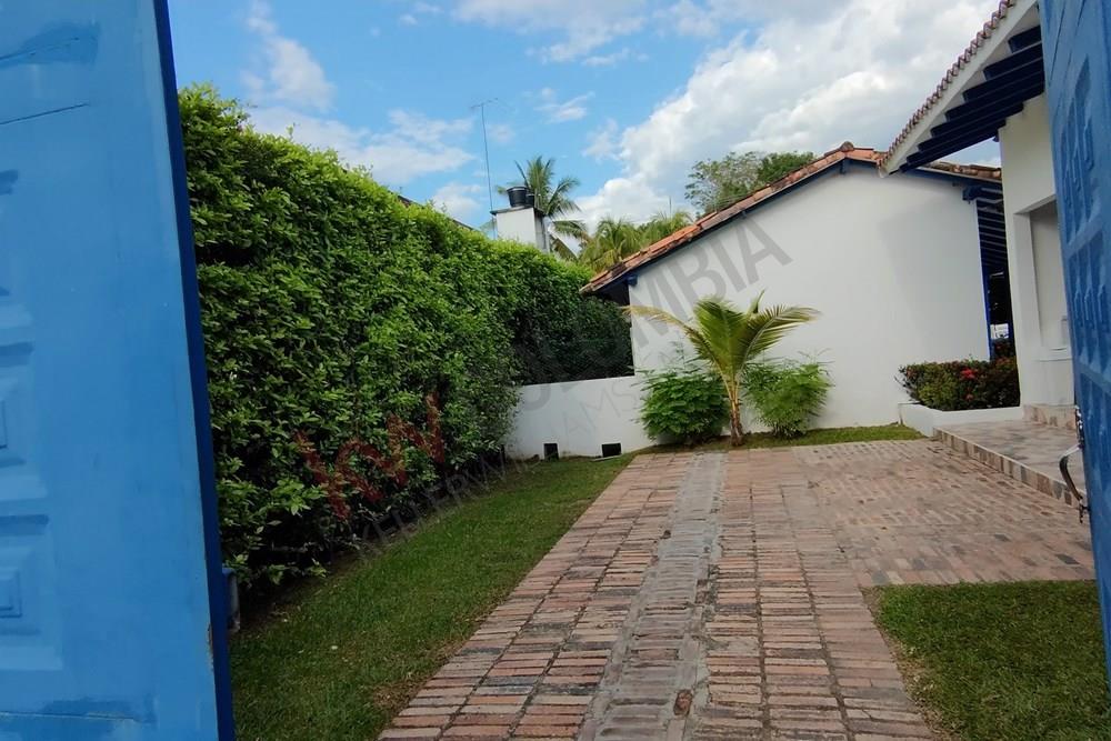 En Venta Espaciosa Casa Quinta en Río Bonito - Valle de los Lanceros -  melgar