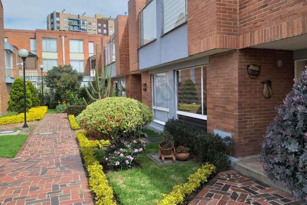 VENDO CASA LA CAMPIÑA SUBA BOGOTA